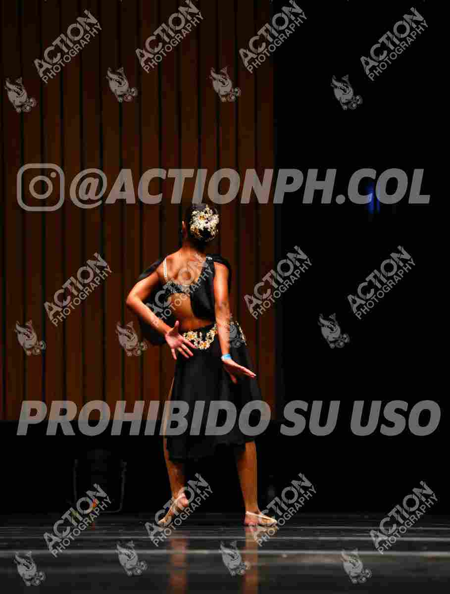 8V3A0001.JPG