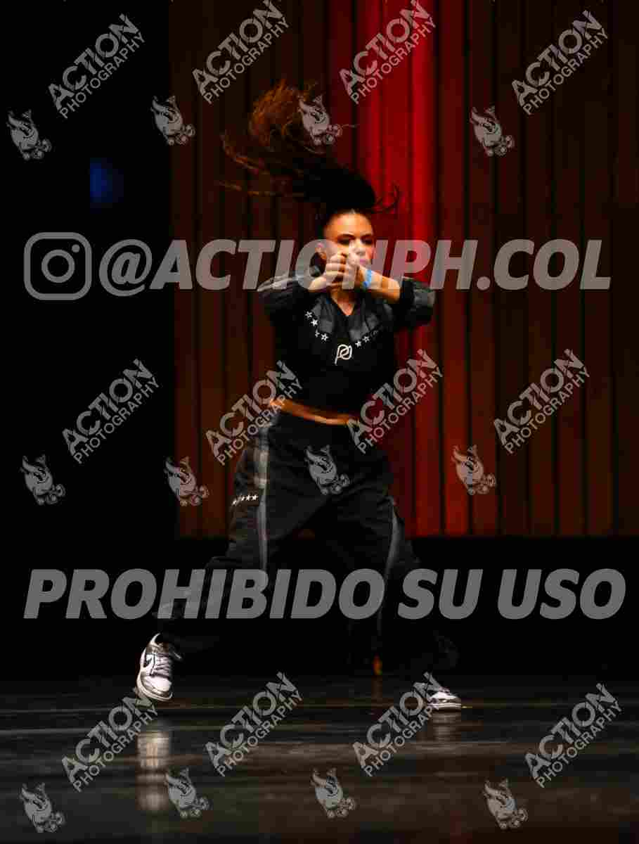 Preview de Royal force - Sofía Oquendo Maya