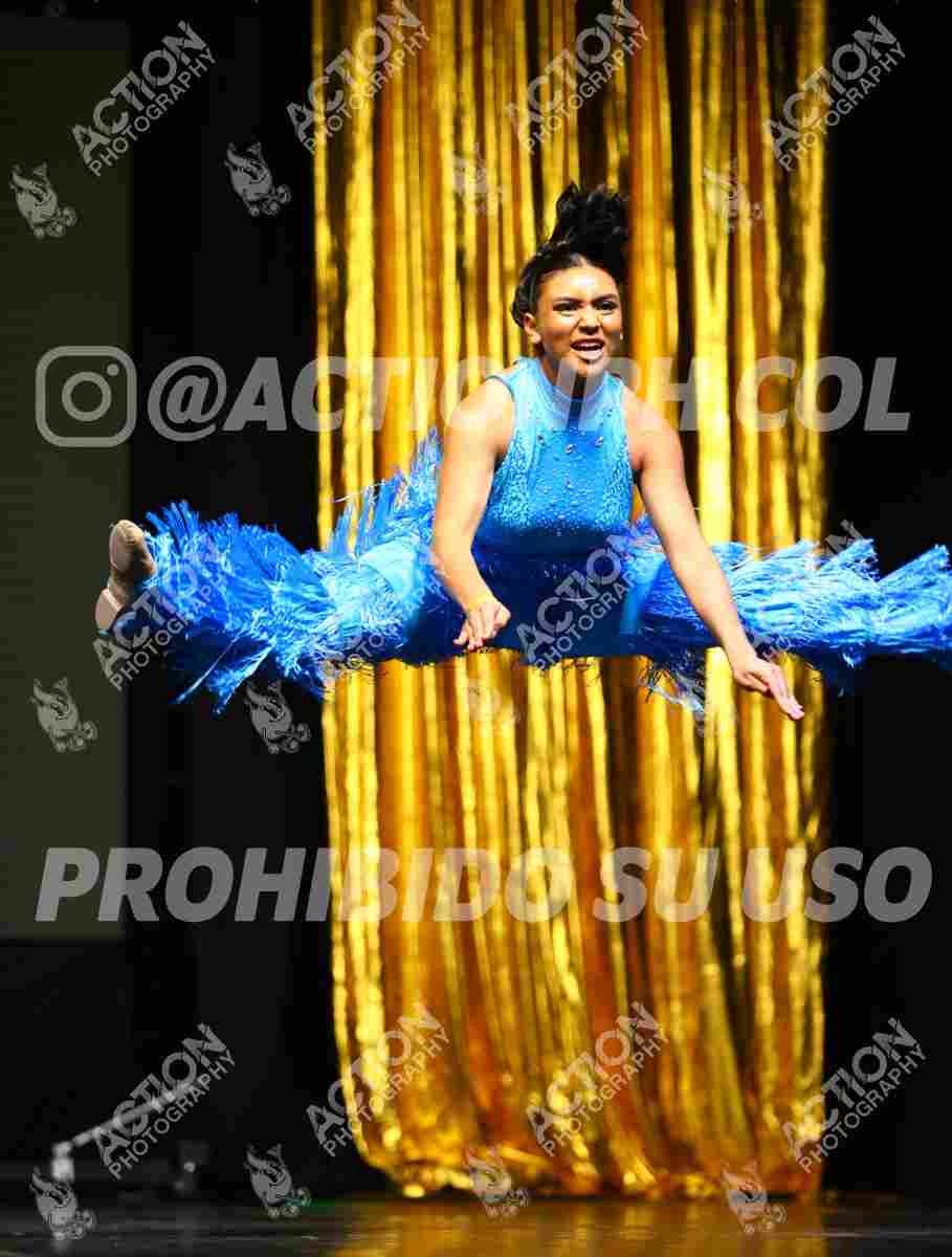 Preview de ITS SHOW TIME-SARAH DE GRACIA