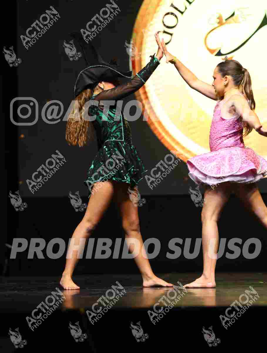 Preview de WHAT IS THIS FEELING-CAMILA-VALERIA