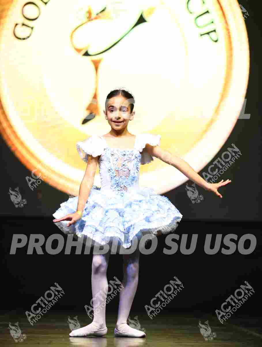 Preview de BLUE BIRD - REBECA URIBE