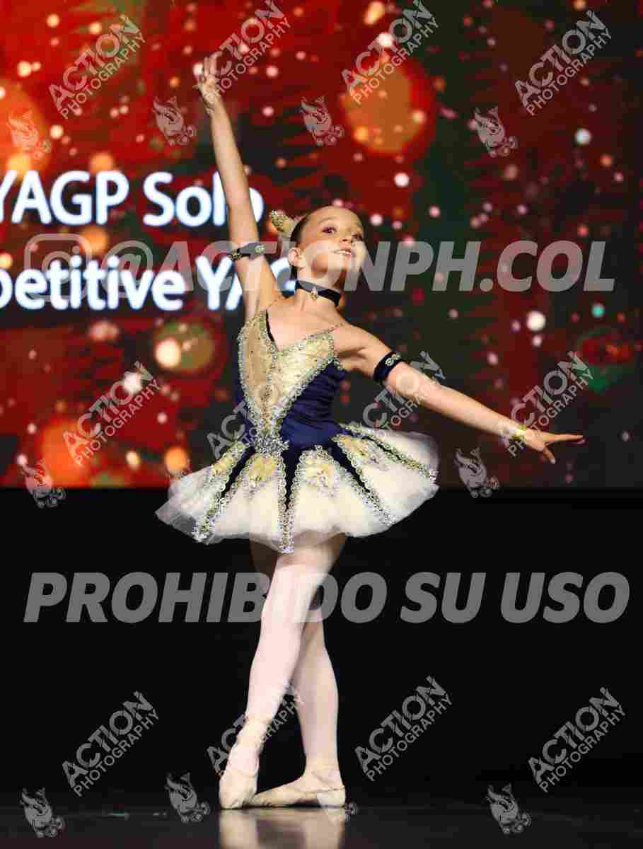 Preview de HARLEQUINADE - VICTORIA TEIXEIRA