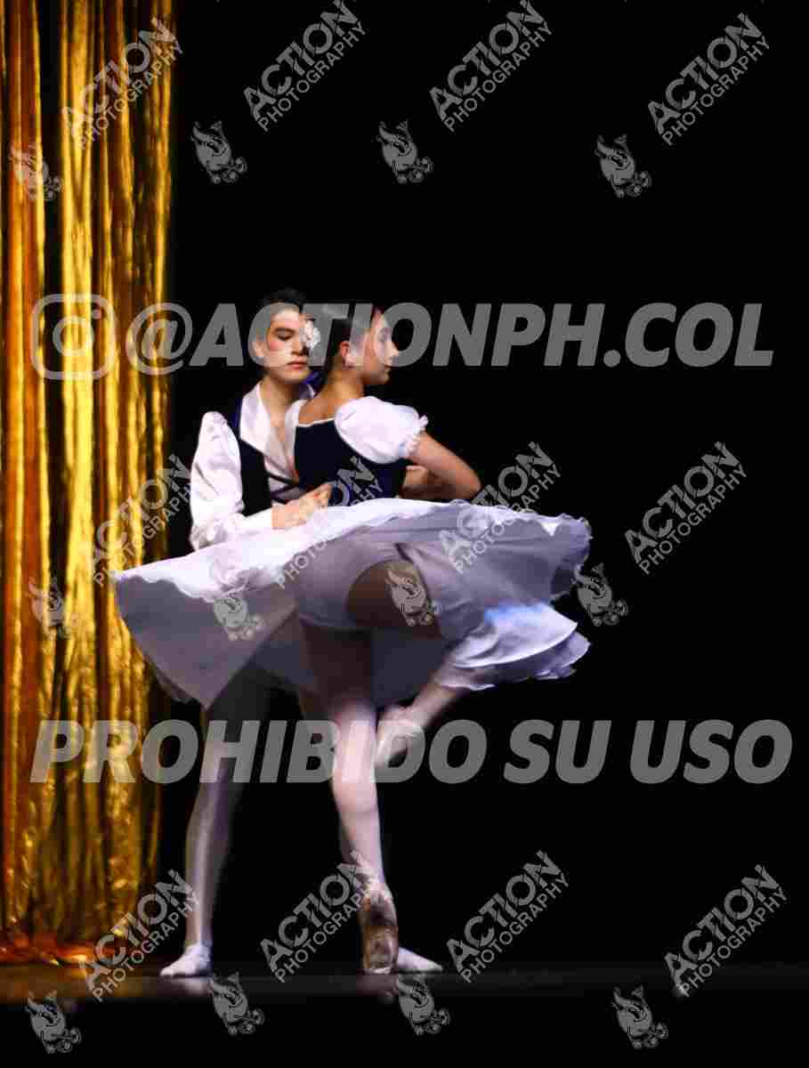 Preview de COPPELIA WEDDING PAS DE DEUX - MARTINA FORERO FUENTES, SANTIAGO PULIDO RODRIGUEZ (M)