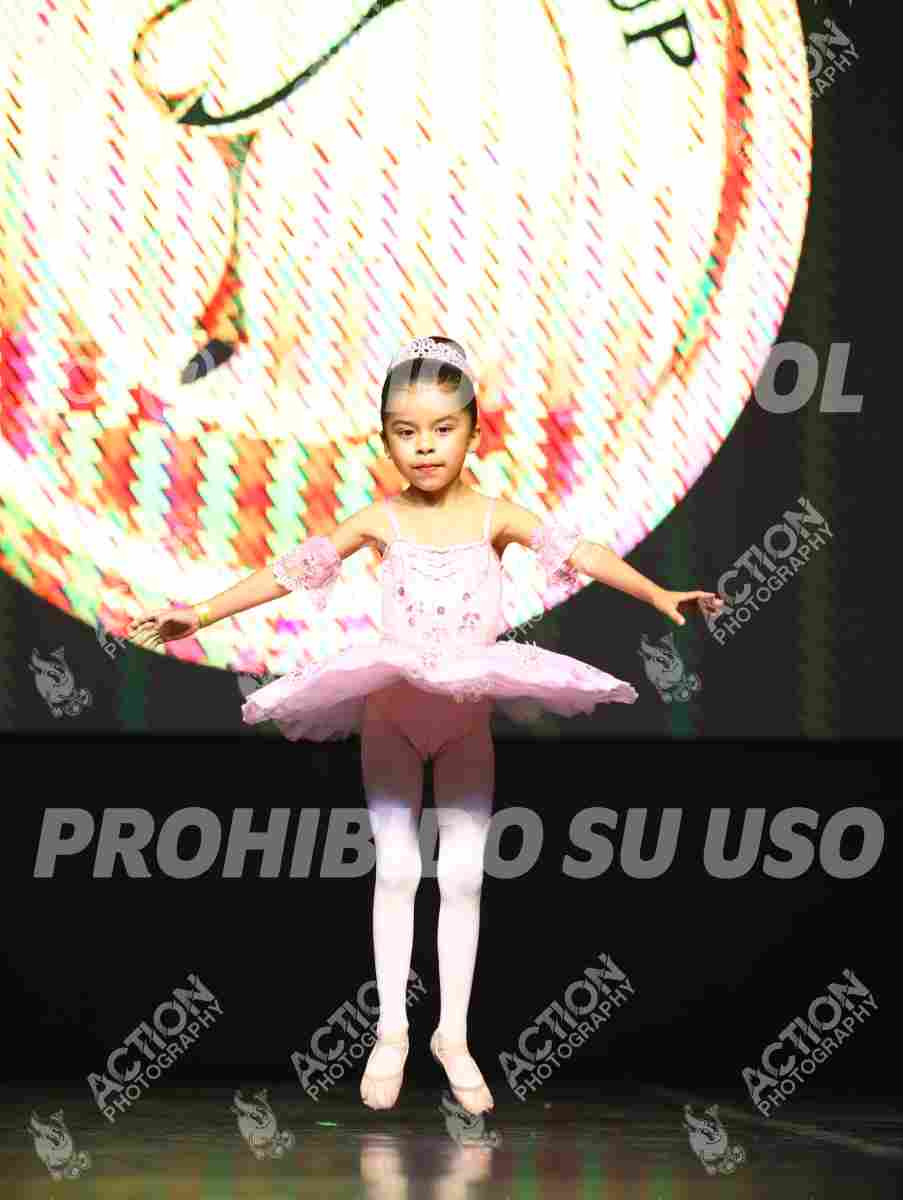 Preview de SIOBHAN-SIOBHAN CHRISTINE