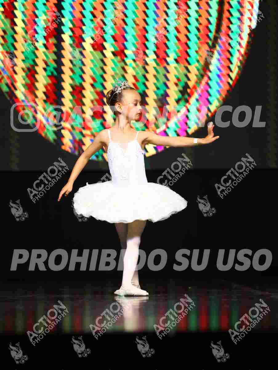 Preview de HOY CUMPLIÓ 6 AÑOS-MONTSERRAT GARCIA