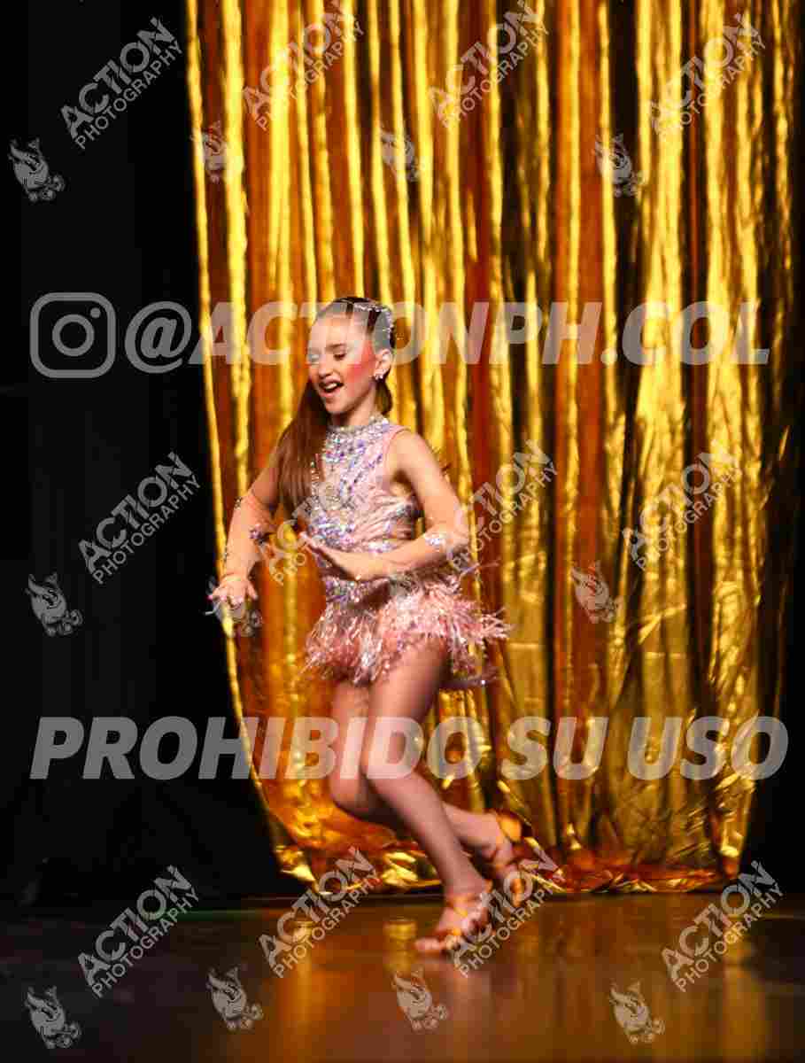 Preview de SOY LATINA - ANTONELLA ARIAS BERBEN