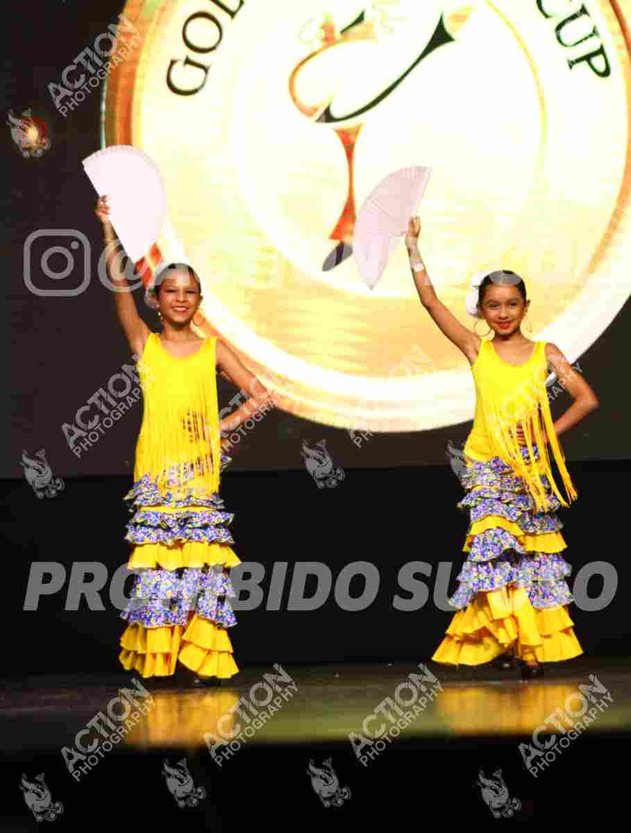 Preview de AMOR DE MIS AMORES - ANA LUCIA TENAS, ISABELLA HOLNESS