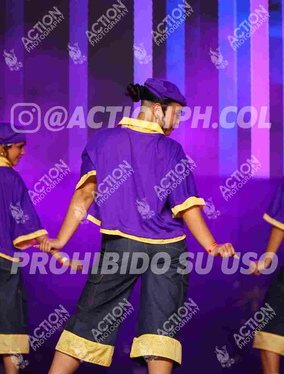 Preview de V-14 DANCE STUDIO