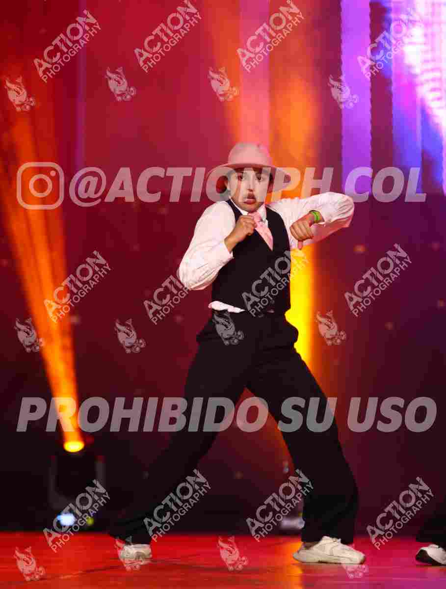 Preview de URBAN DANCE COMPANY