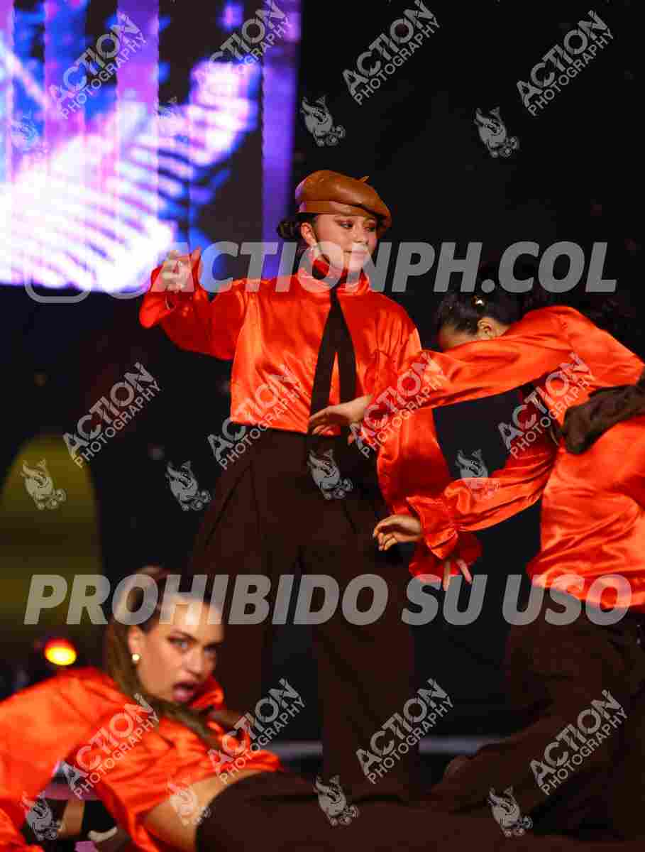 Preview de V-14 DANCE STUDIO