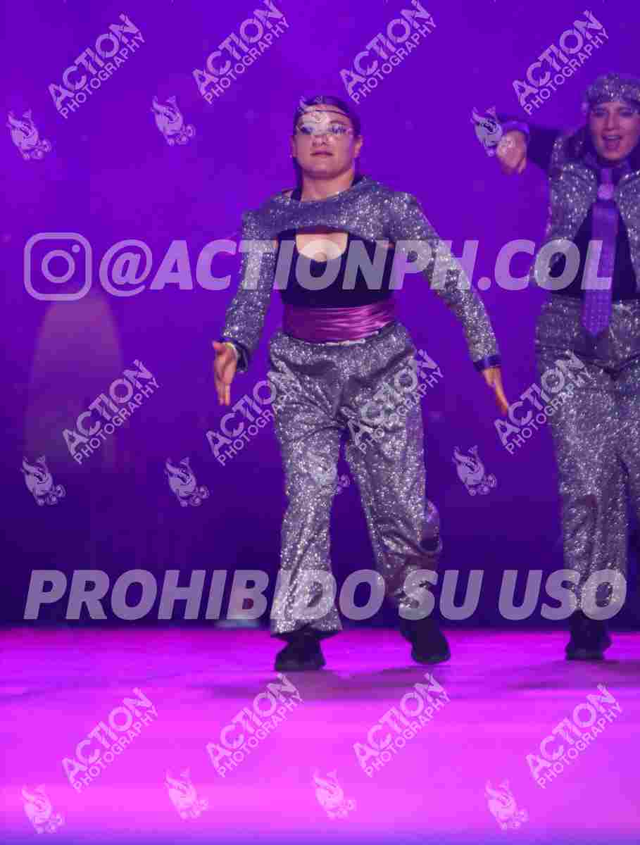 Preview de V-14 DANCE STUDIO