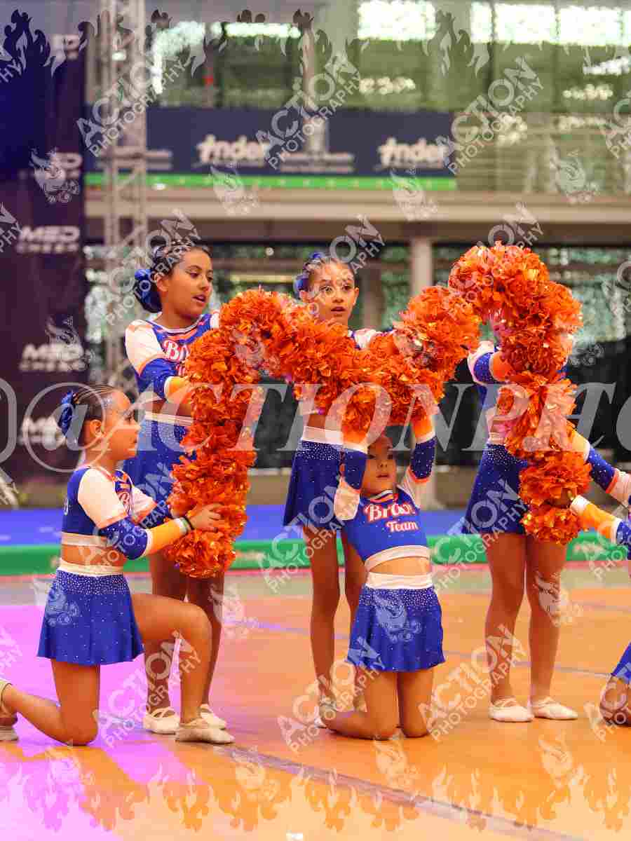 Braves Team Bello Foto 8