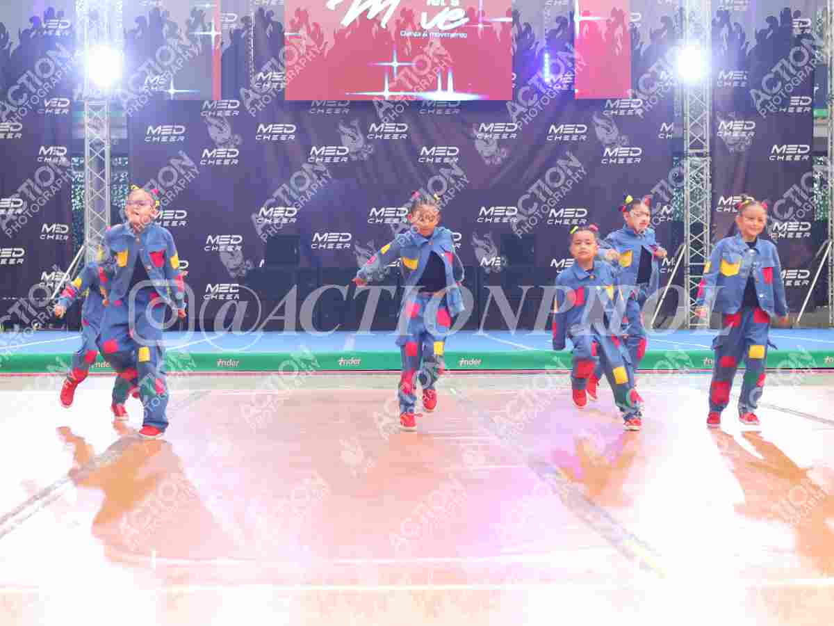 Lets Move Foto 1