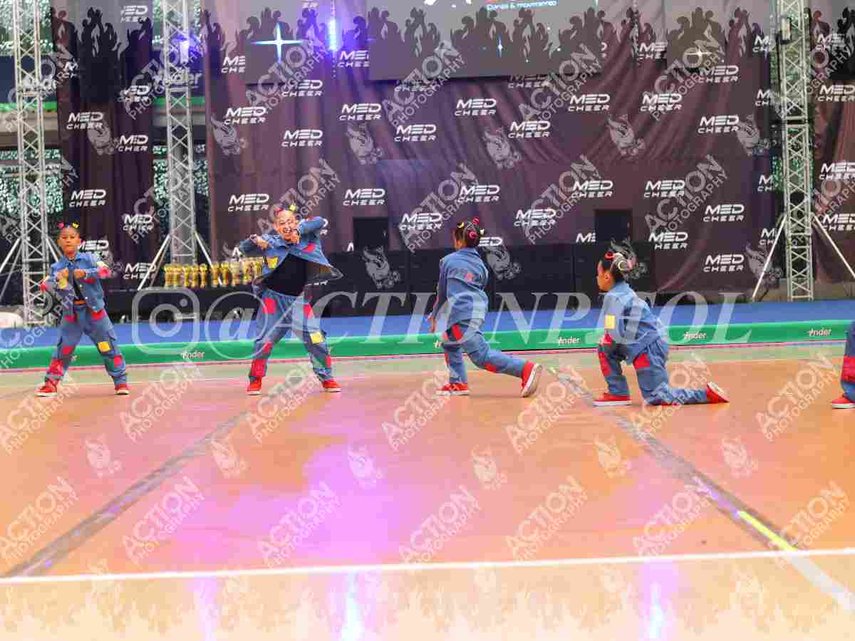 Lets Move Foto 12