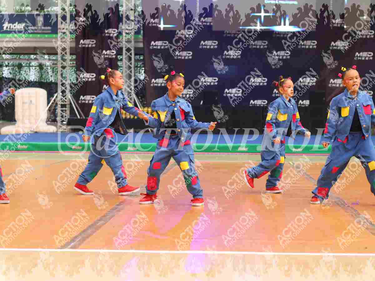 Lets Move Foto 12