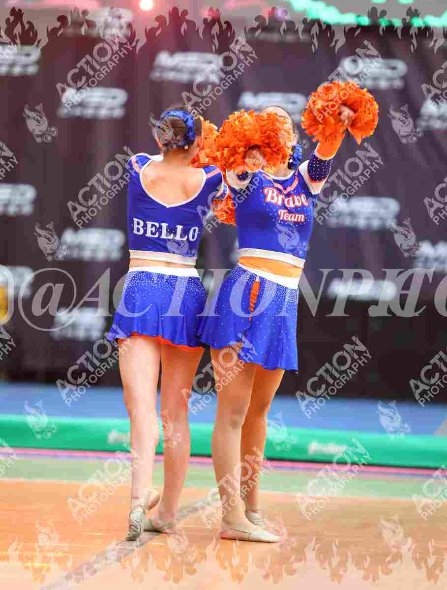 Braves Team Bello Foto 1
