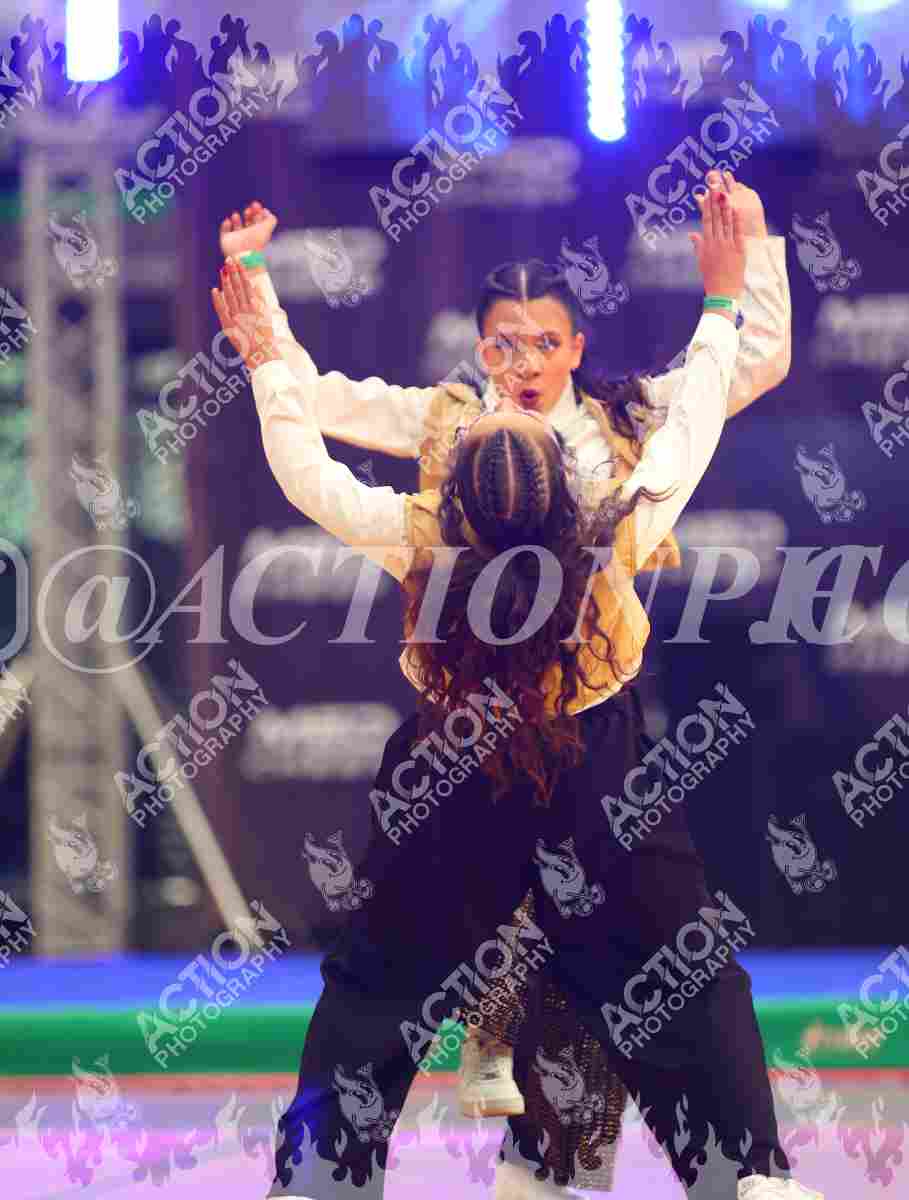 Camila Muñoz Mesa y Sofía Echeverrí Arroyave Foto 1