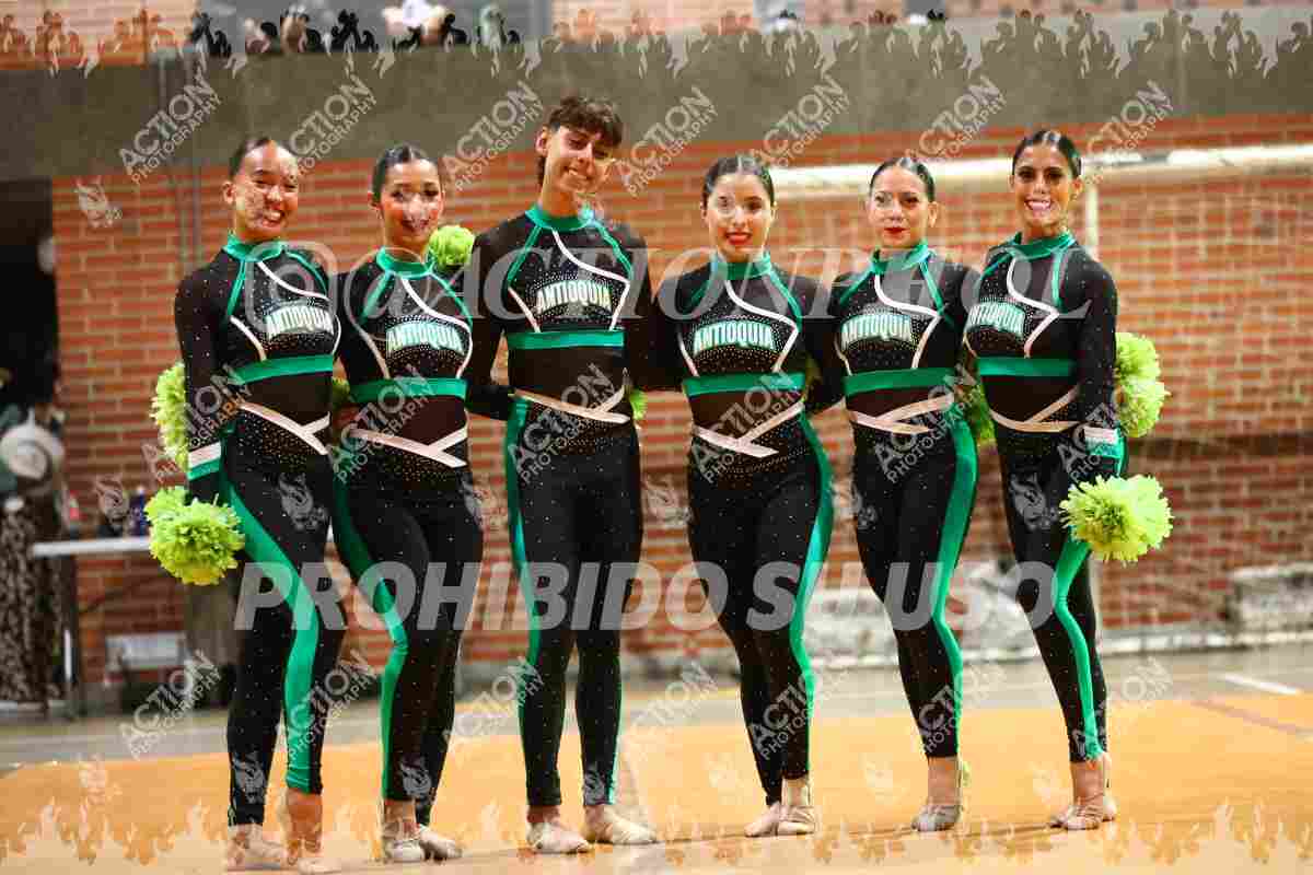 SANT6792.JPG