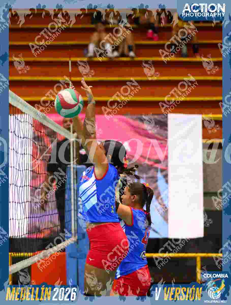 TITANAS Foto 1