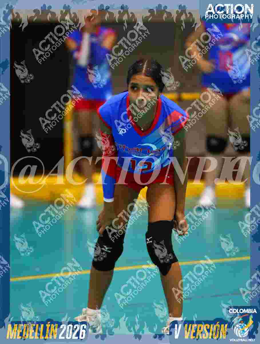 TITANAS Foto 1