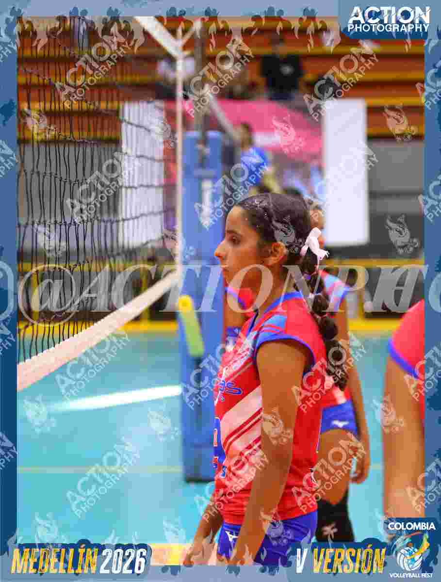 TITANAS  Foto 1