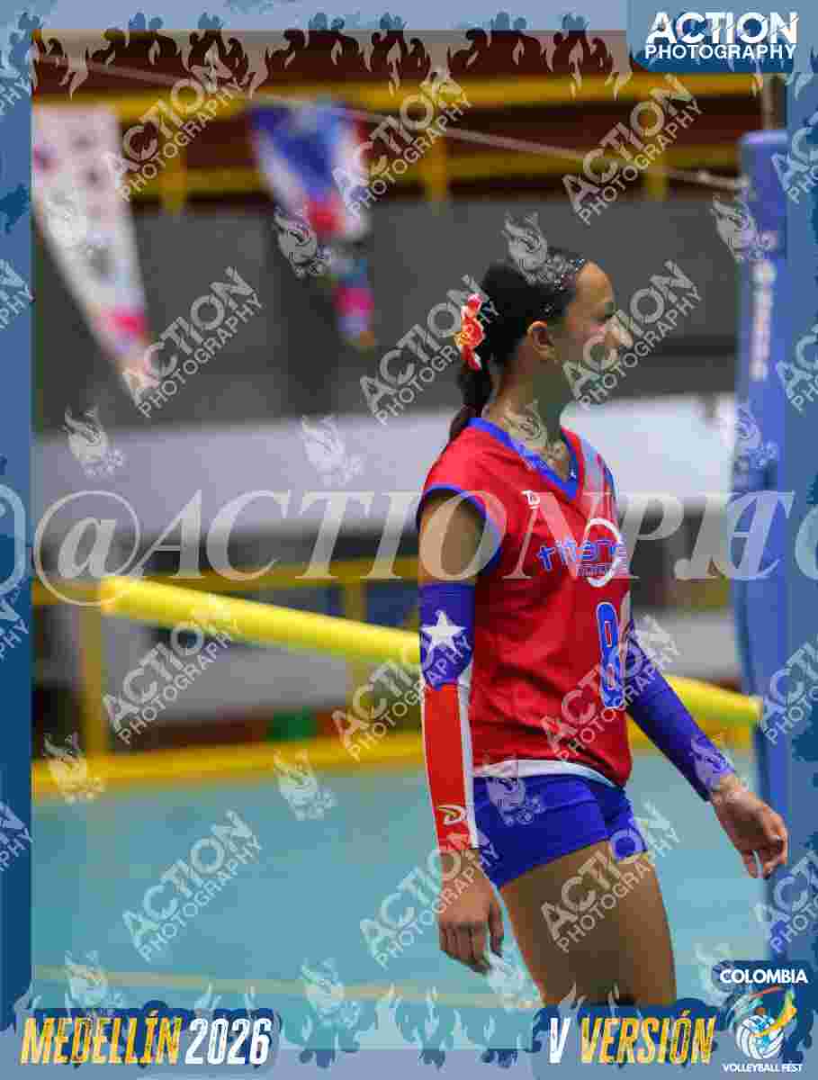 TITANAS  Foto 1