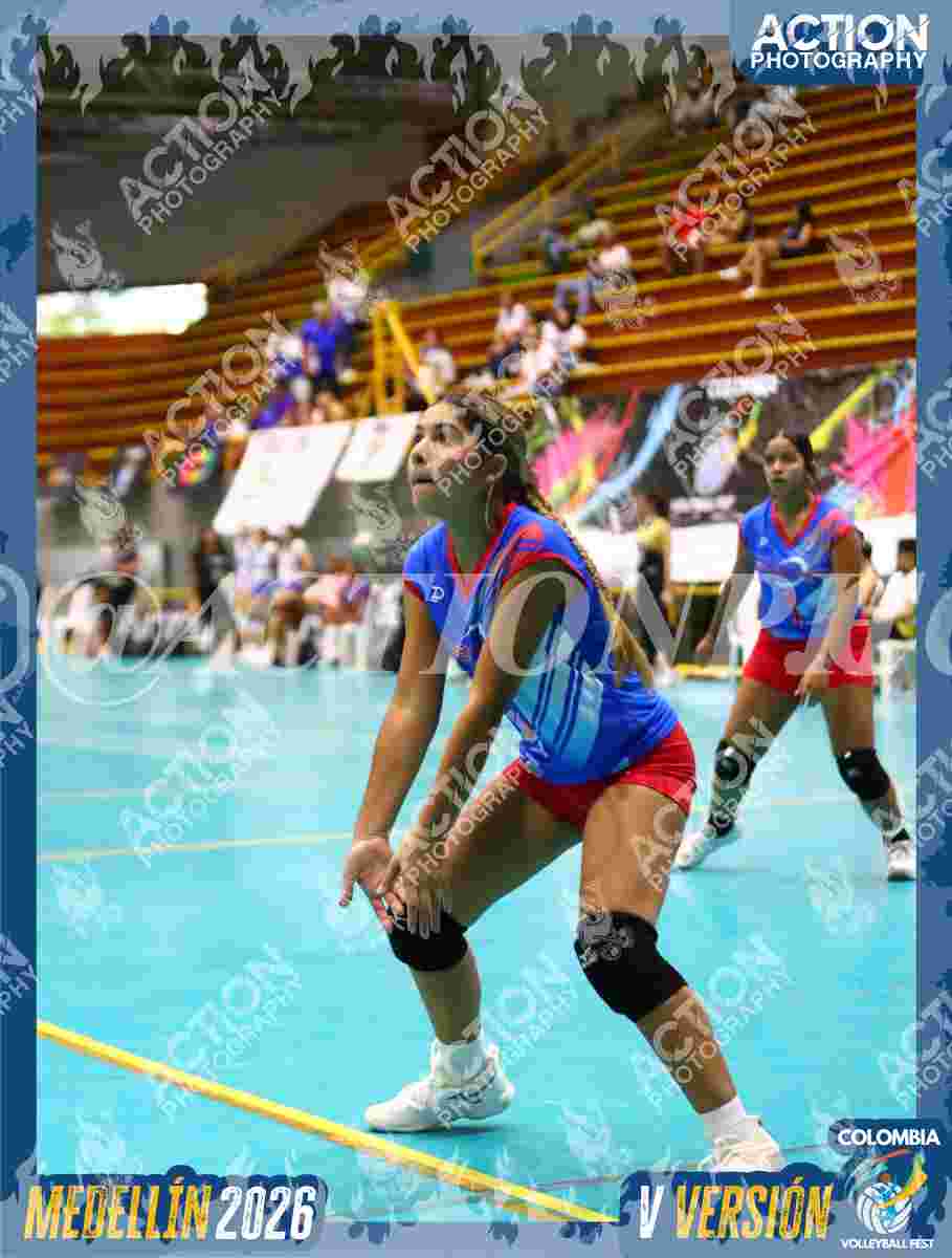 TITANAS Foto 1