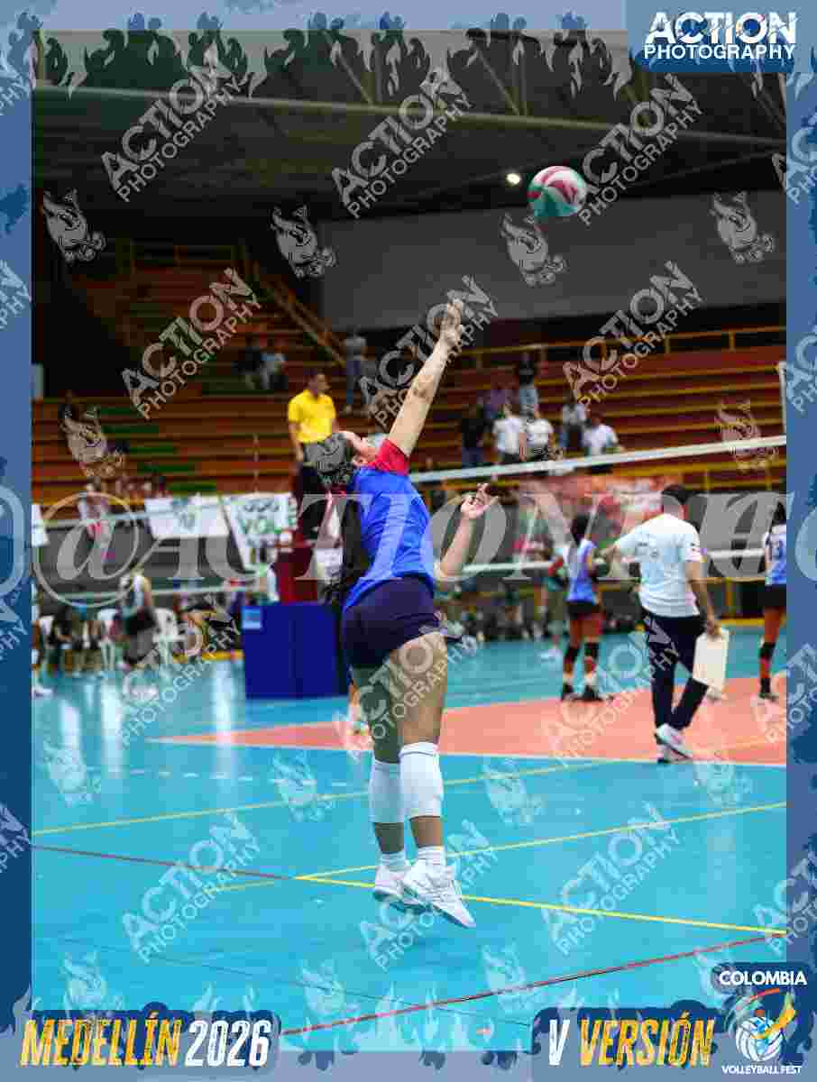 TITANAS Foto 1