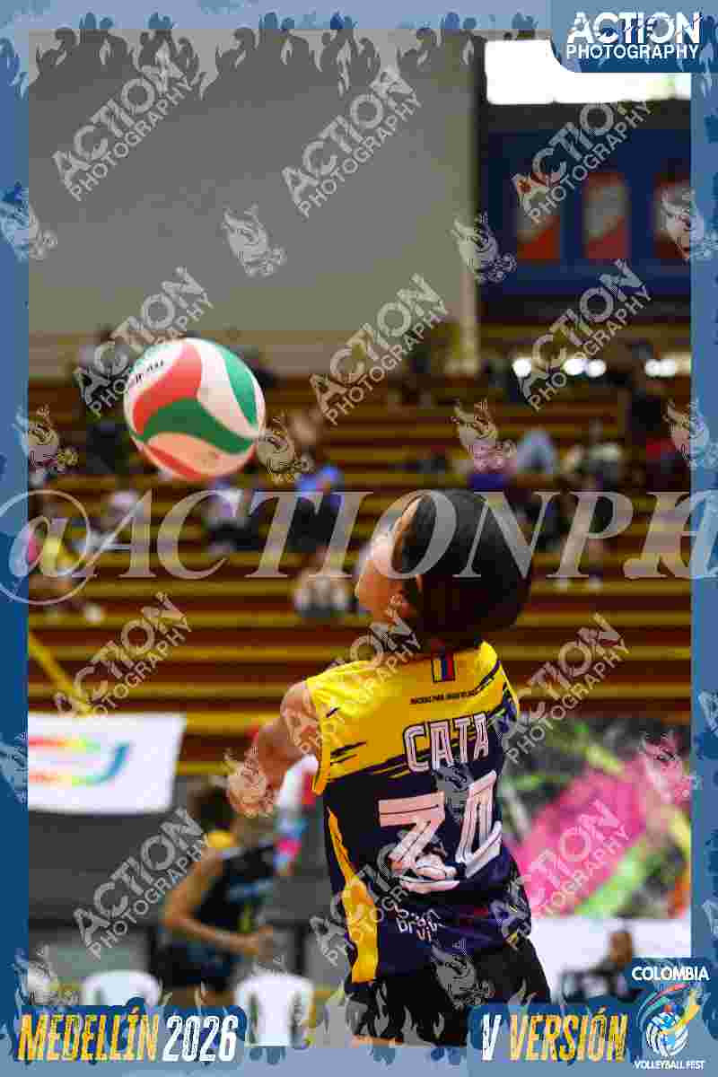 YELLOW Foto 4