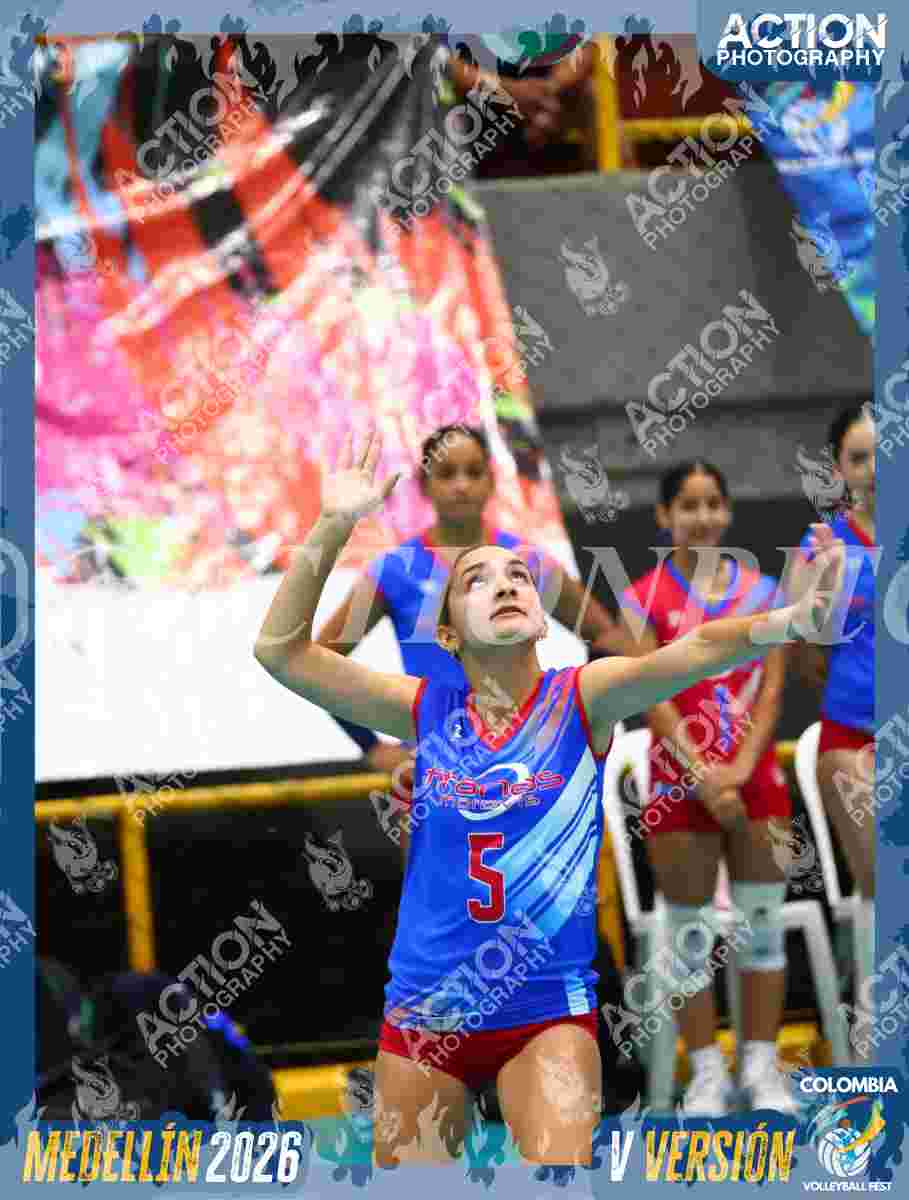 TITANAS Foto 1