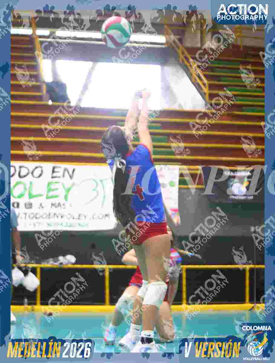TITANAS Foto 5