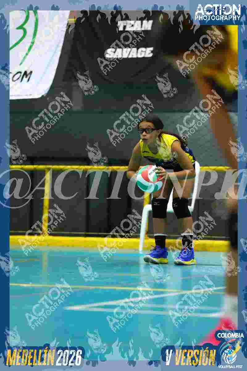 YELLOW Foto 1