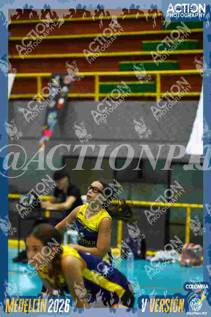 YELLOW Foto 13